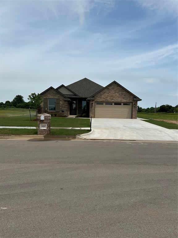Property Photo: 981 NW 17th Street OK 73065