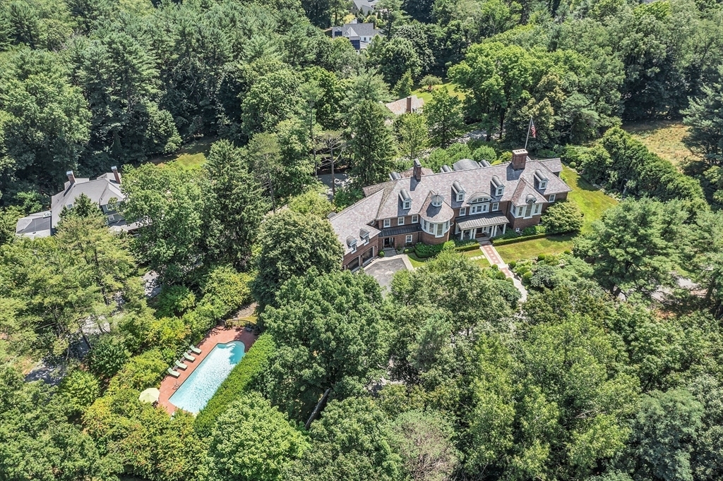 Property Photo: 29 Willard Cmn MA 01742