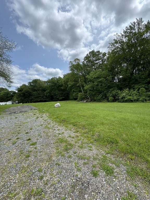 Property Photo: 454 Fall River Ave MA 02771