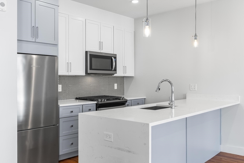 181 Bennington St 4  Boston MA 02128 photo