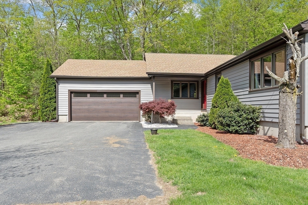 Property Photo:  25 Williams Rd  MA 01420 