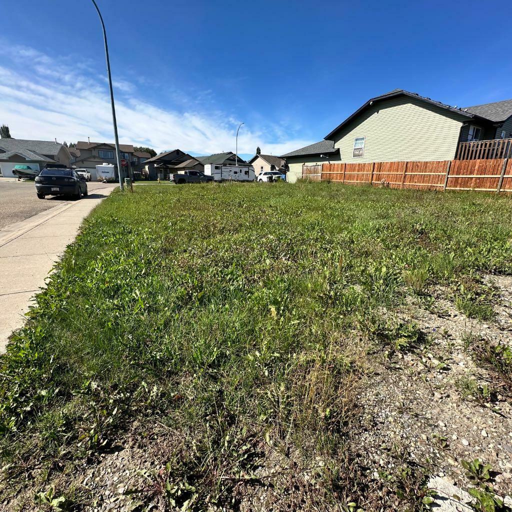 Photo de la propriété: 5802 44 Avenue AB T4T 0A1