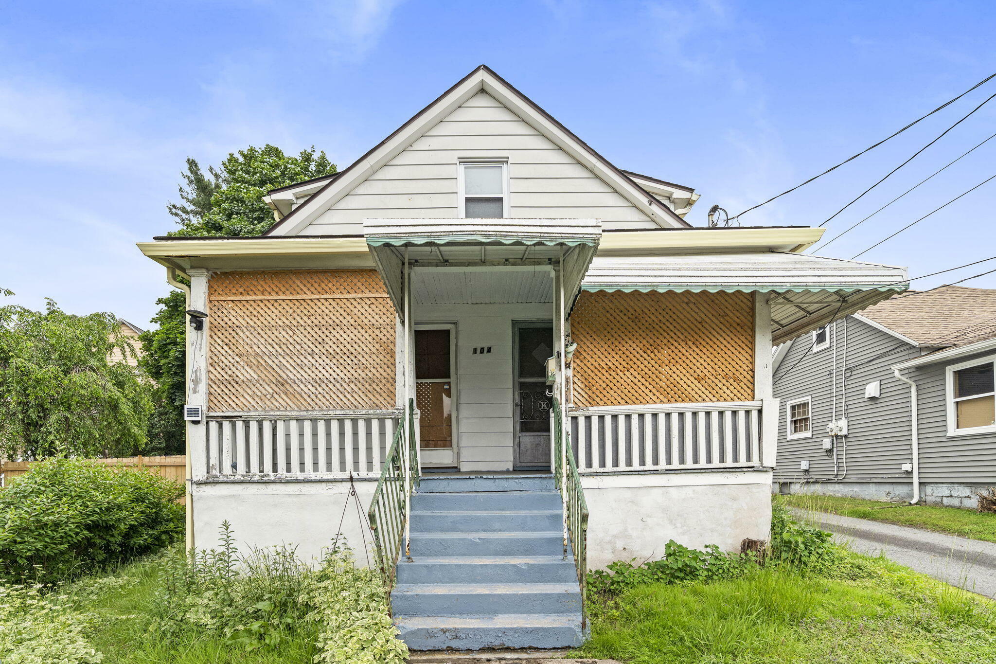 Property Photo:  104 Serling Street  PA 18641 