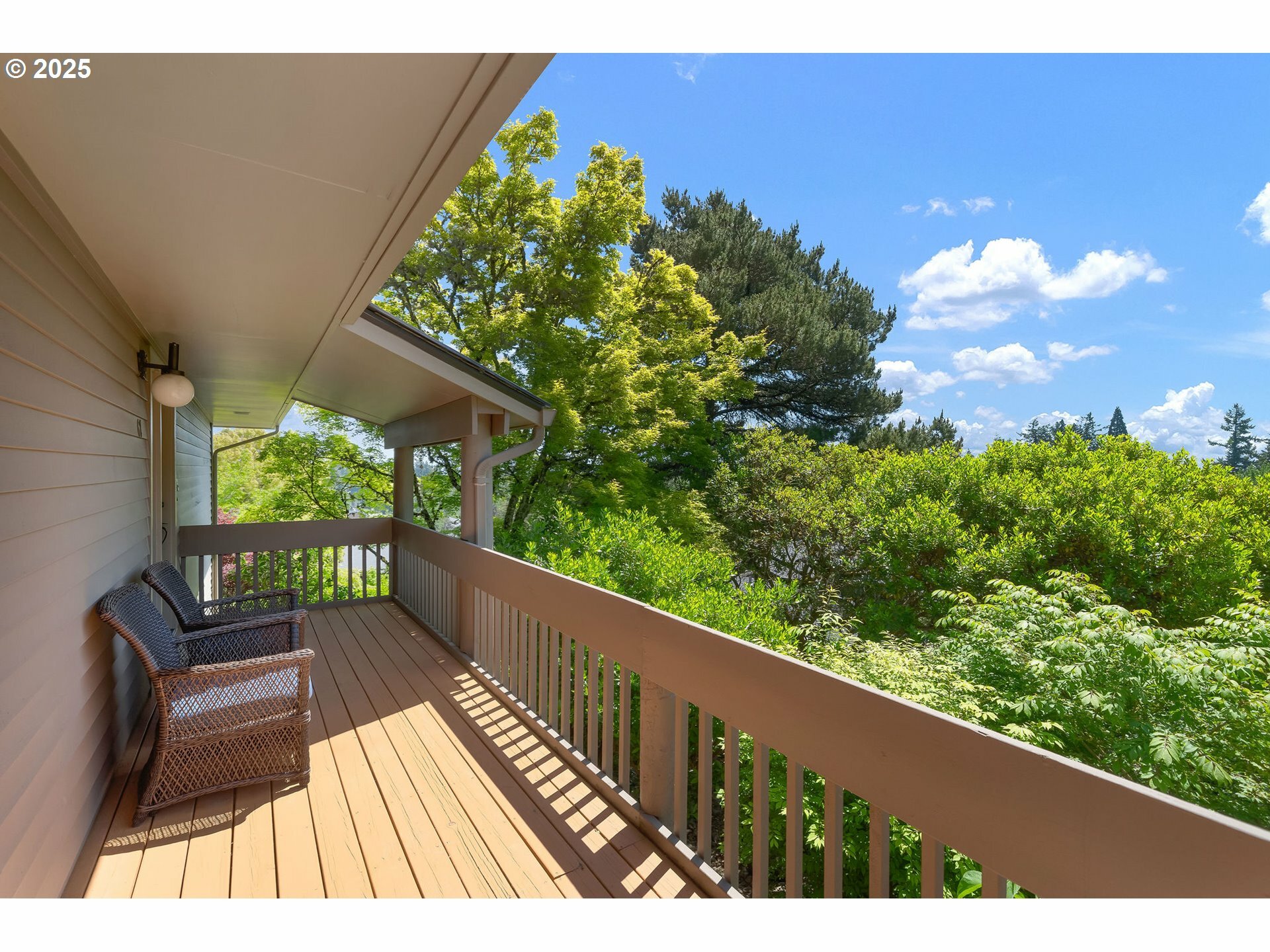 Property Photo:  67 Condolea Ter  OR 97035 
