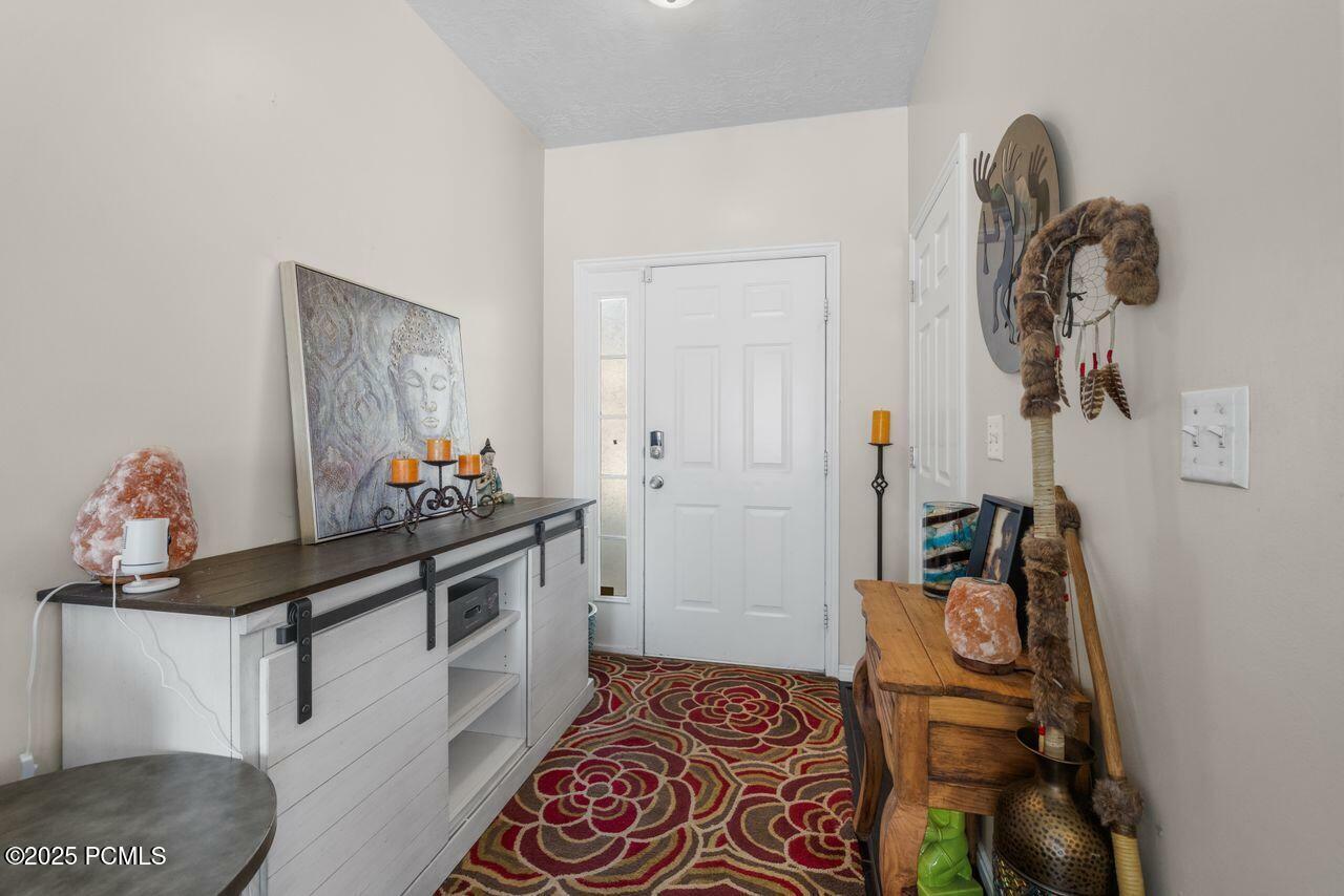Property Photo:  7819 S Spruce Tree Lane  UT 84094 