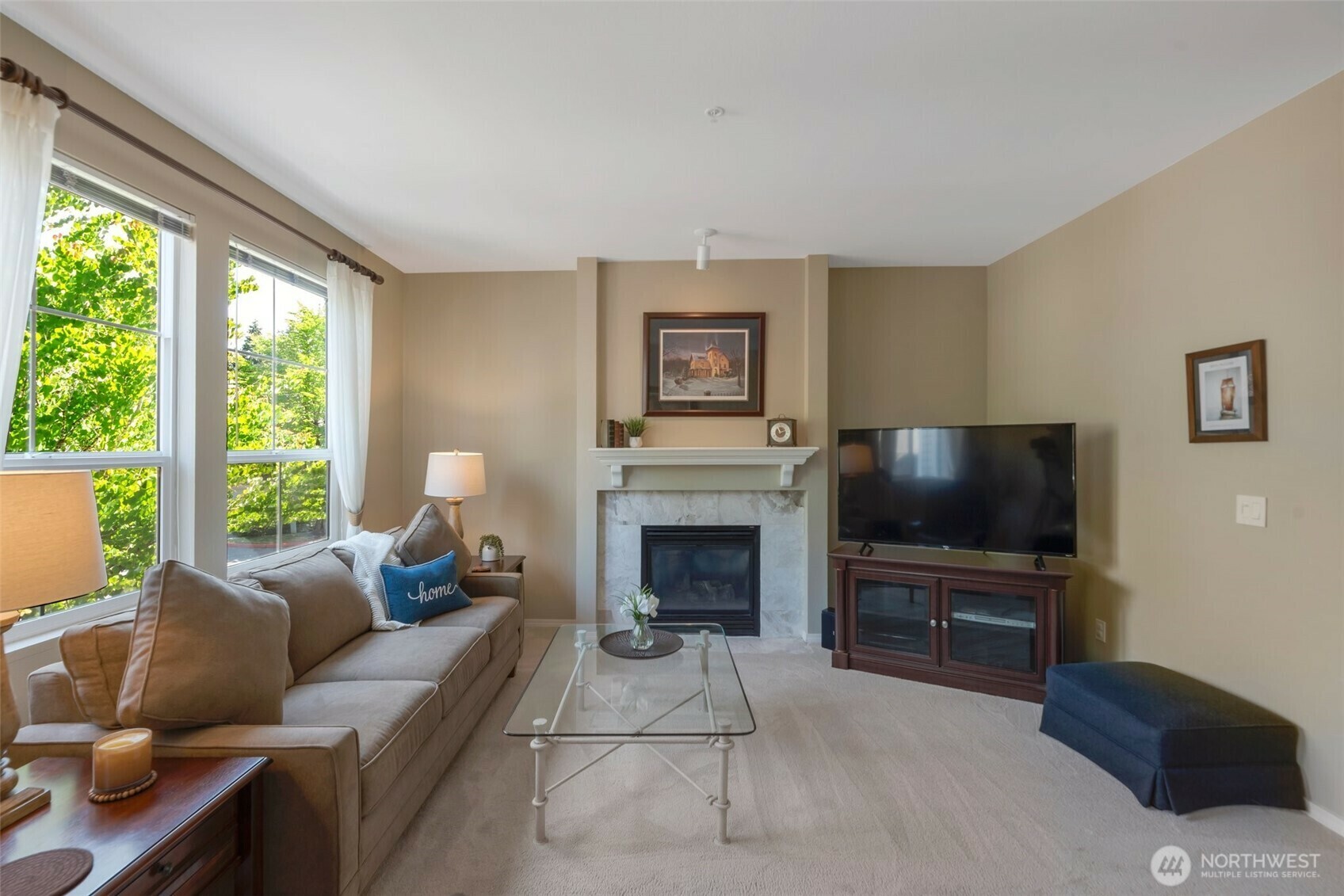 Property Photo: 23777 SE 52nd Lane WA 98029