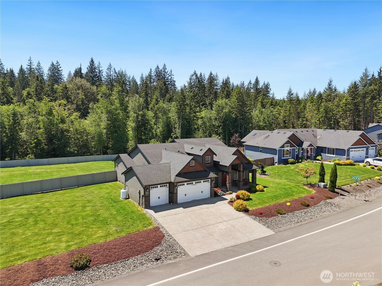 Property Photo: 19624 61st Place NE WA 98252