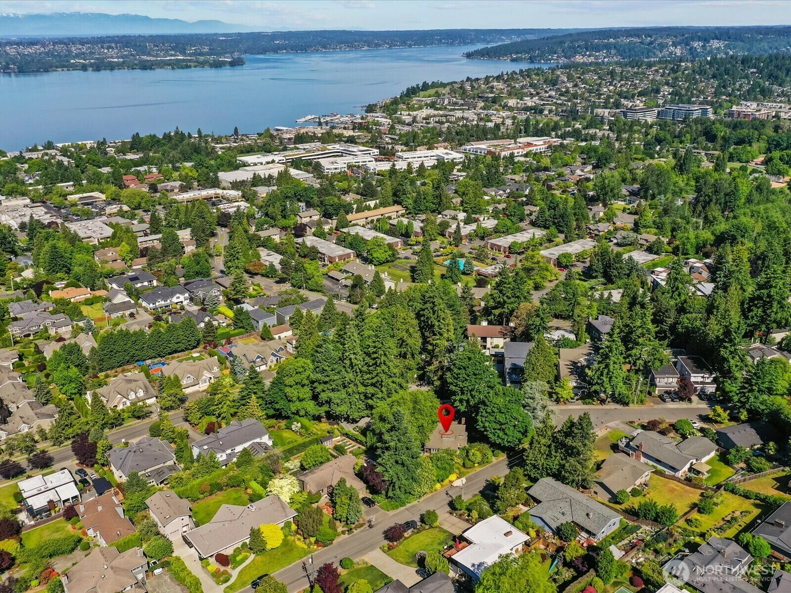 Property Photo: 11231 NE 67th Street WA 98033