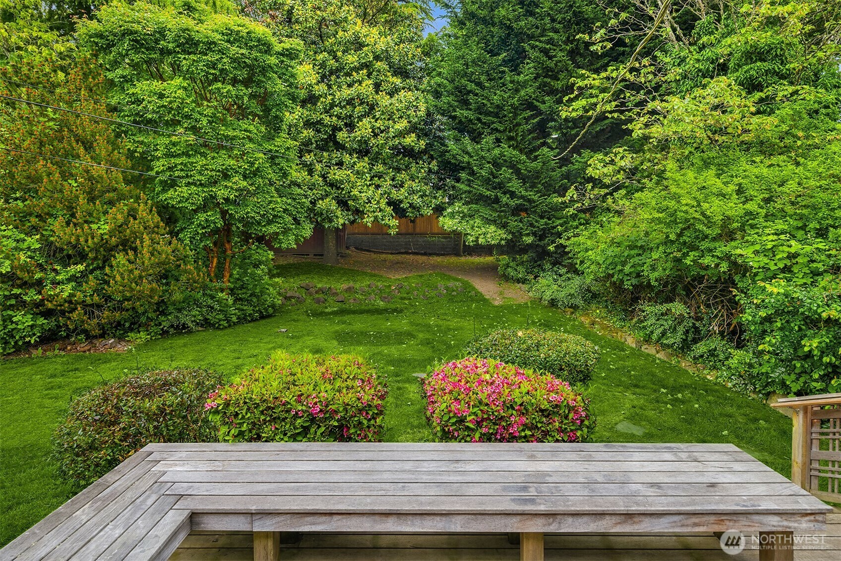 Property Photo: 6522 42nd Avenue NE WA 98115