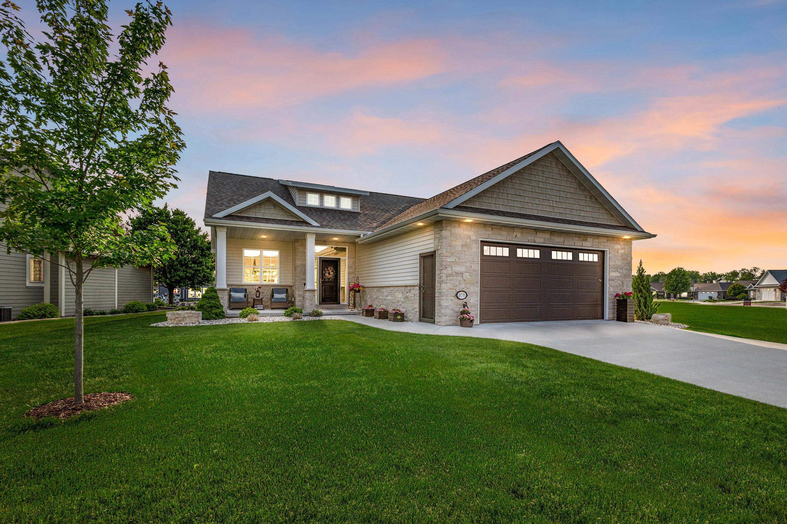 Property Photo: 878 Whisper Falls Lane WI 54952