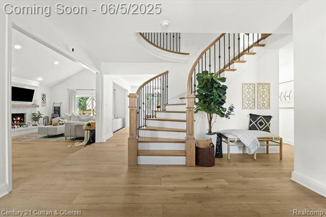 Property Photo: 22275 Heatheridge Lane MI 48167