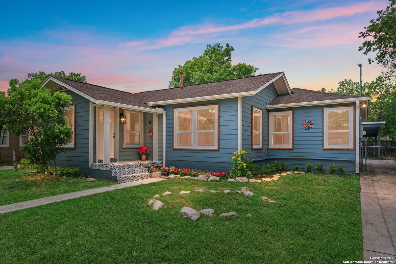 Property Photo: 131 New Haven TX 78209