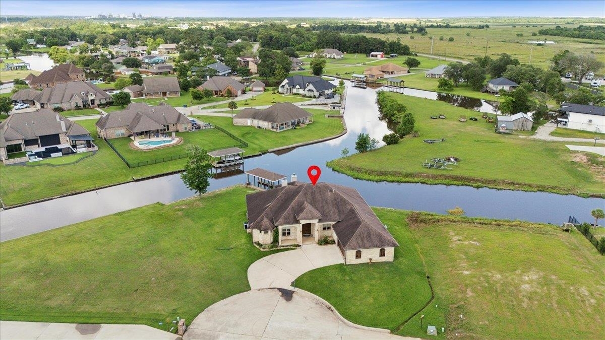 Property Photo: 1215 Bourbon Street TX 77611