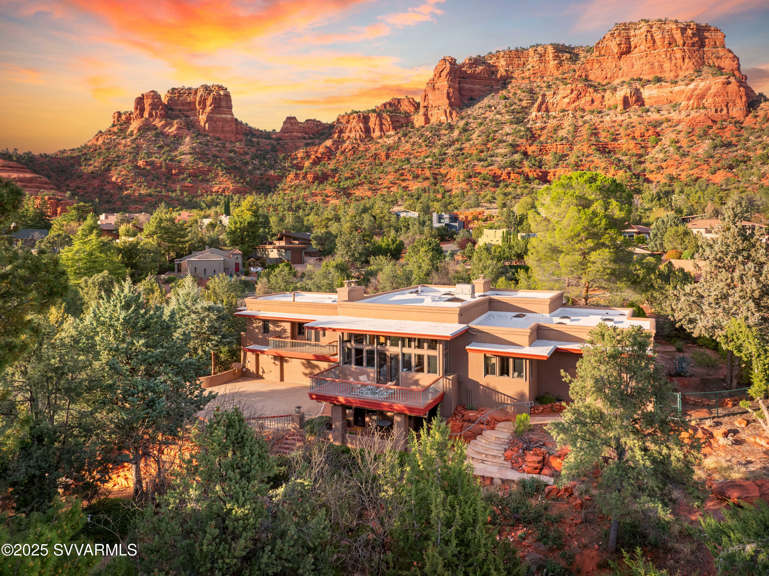Property Photo: 115 Merry Go Round Rock Rd AZ 86351