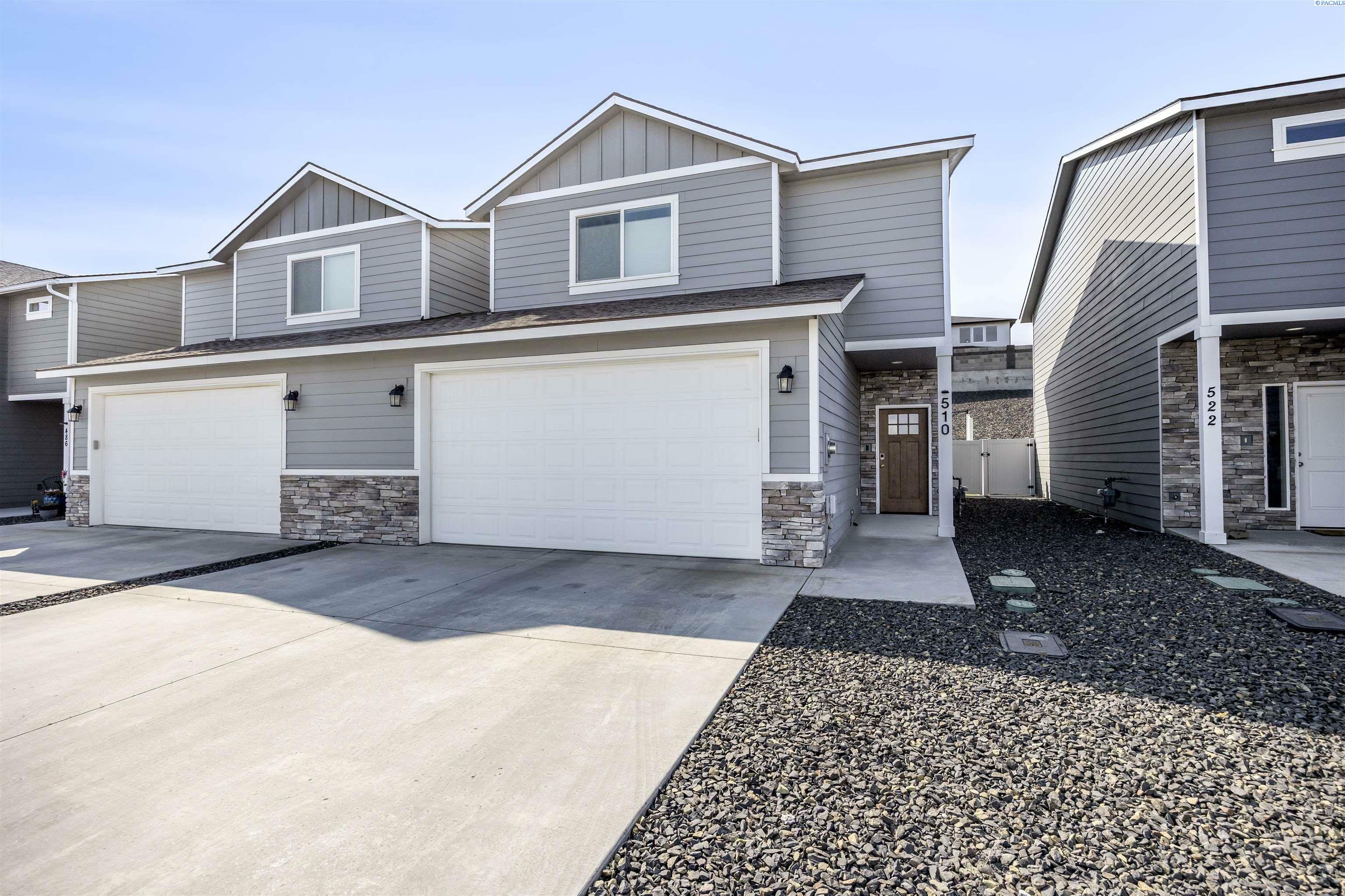 Property Photo: 510 Bedrock Loop WA 99353
