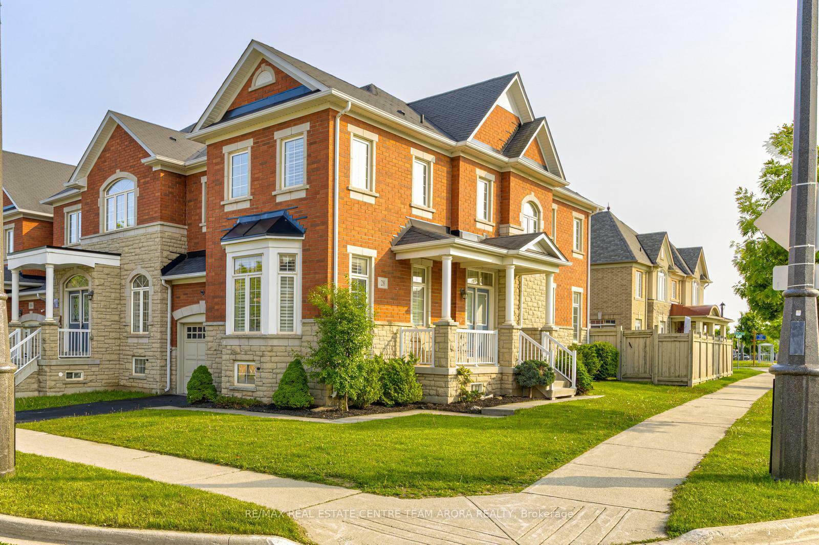 Property Photo: 28 Sixteen Mile Drive ON L6M 0S7