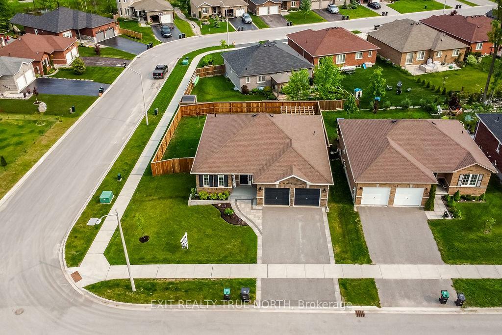 Photo de la propriété: 36 Hunter Avenue ON L0K 2A0