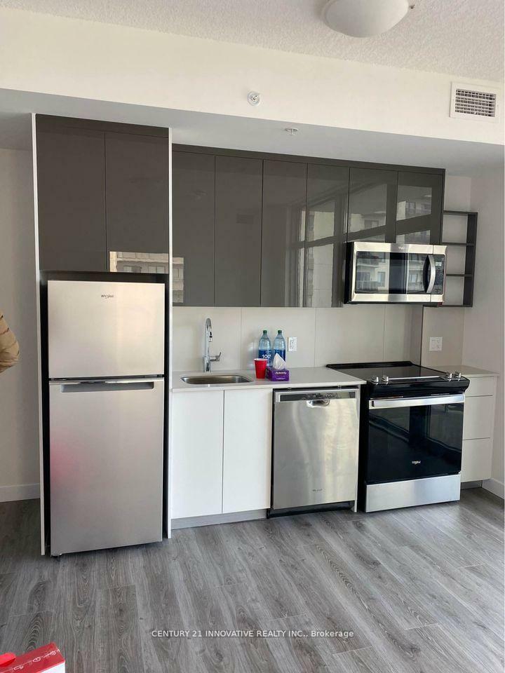 Photo de la propriété: 60 Frederick Street 1007 ON N2H 0C7