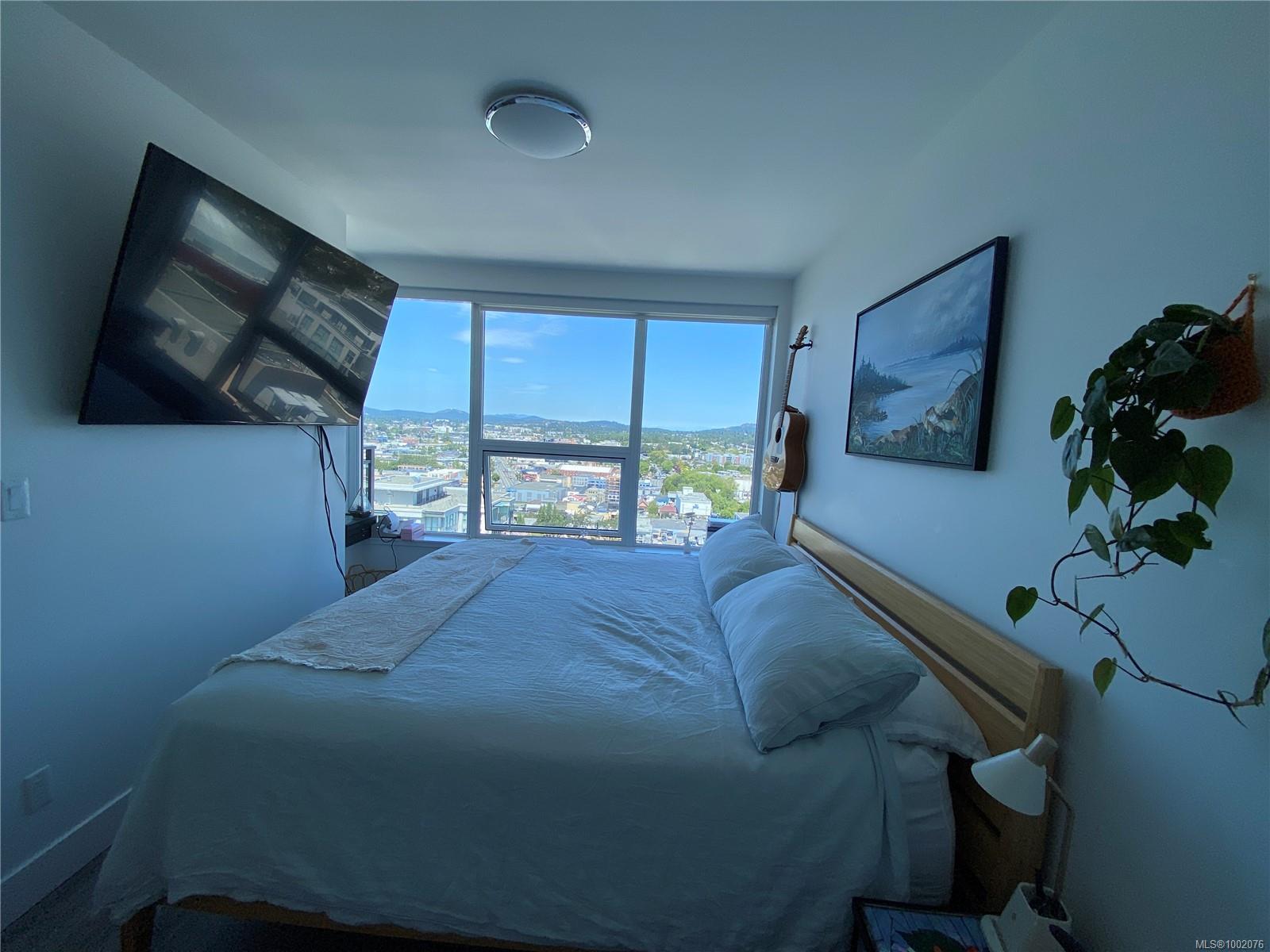 Property Photo:  777 Herald St 1905  BC V8T 0C7 