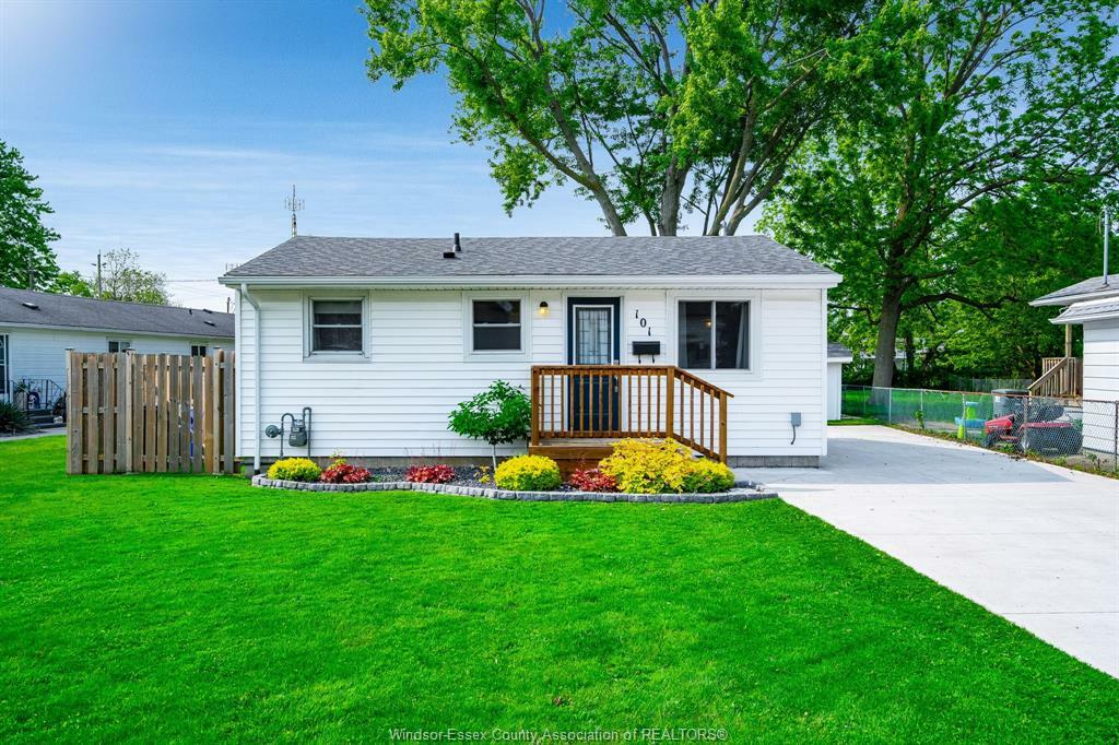 Property Photo: 101 Erie Street ON N9Y 1N2