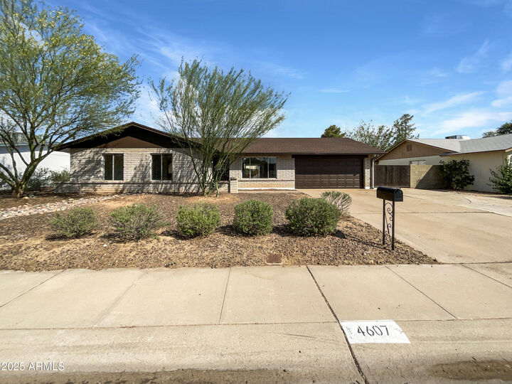 4607 W Becker Lane  Glendale AZ 85304 photo