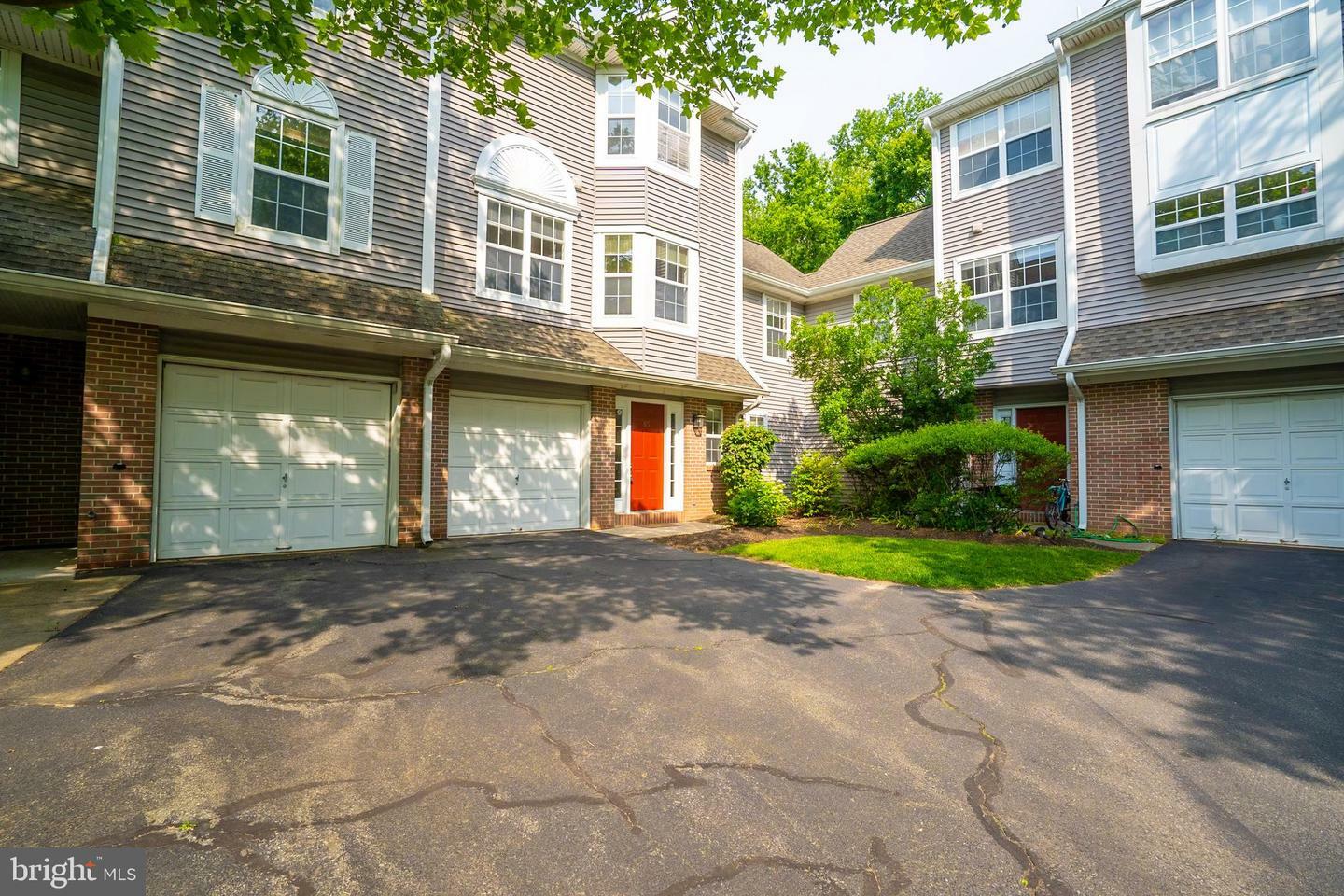 Property Photo: 85 W Shrewsbury Place NJ 08540