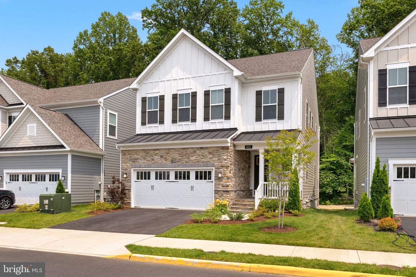 Property Photo: 4615 Wood Glen Road VA 22032