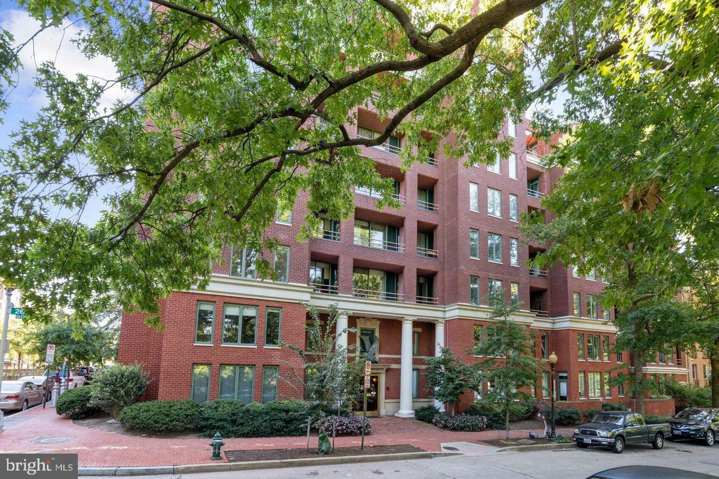 Property Photo:  955 26th Street NW 106  DC 20037 