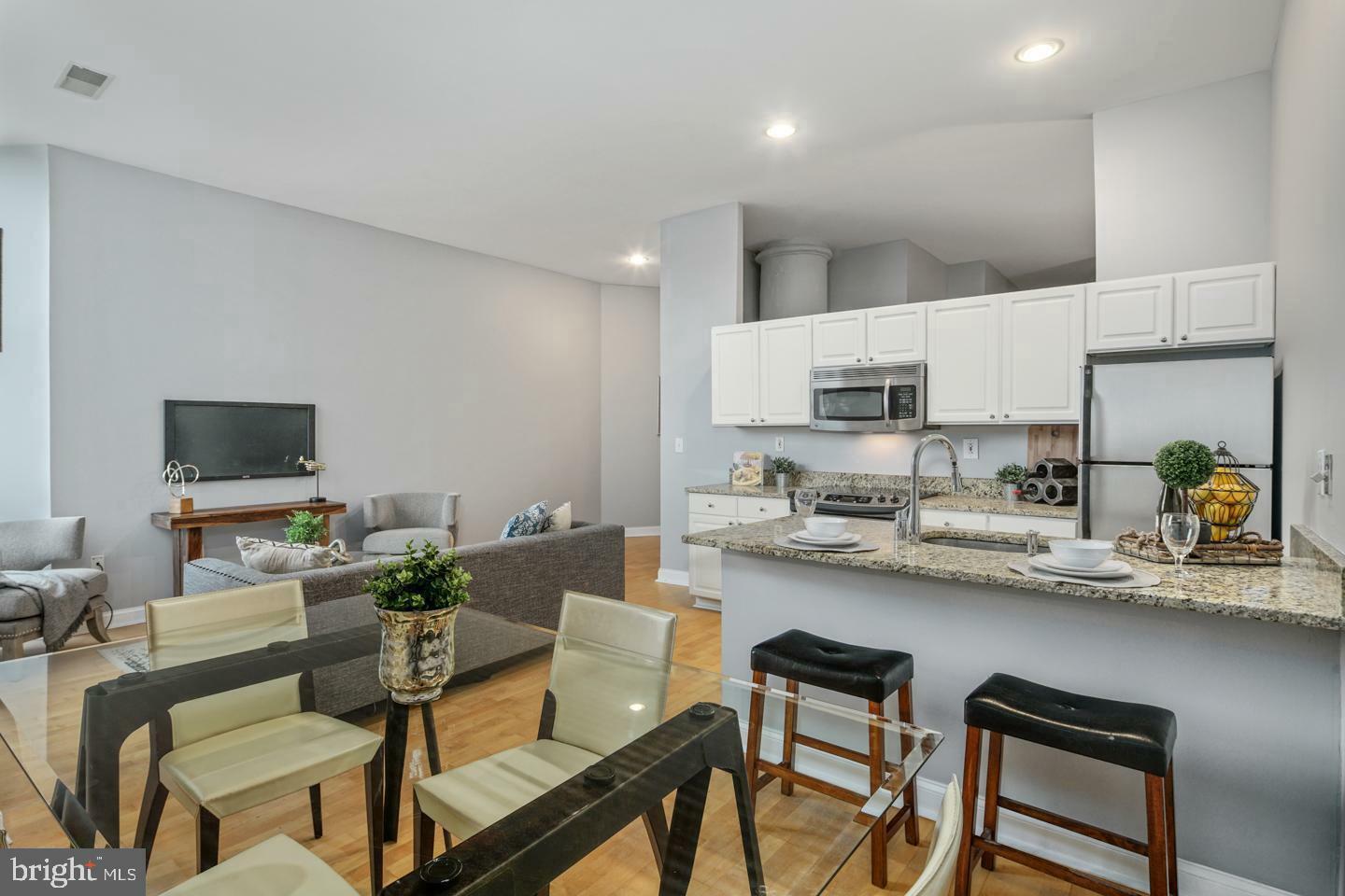 315 Arch Street 406  Philadelphia PA 19106 photo