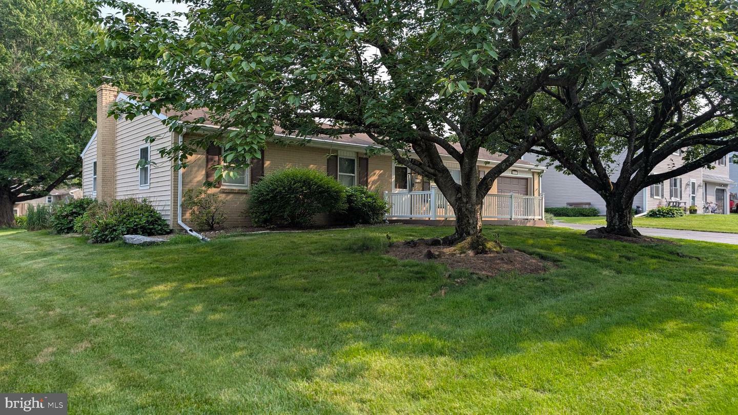 119 Holly Drive  Mechanicsburg PA 17055 photo