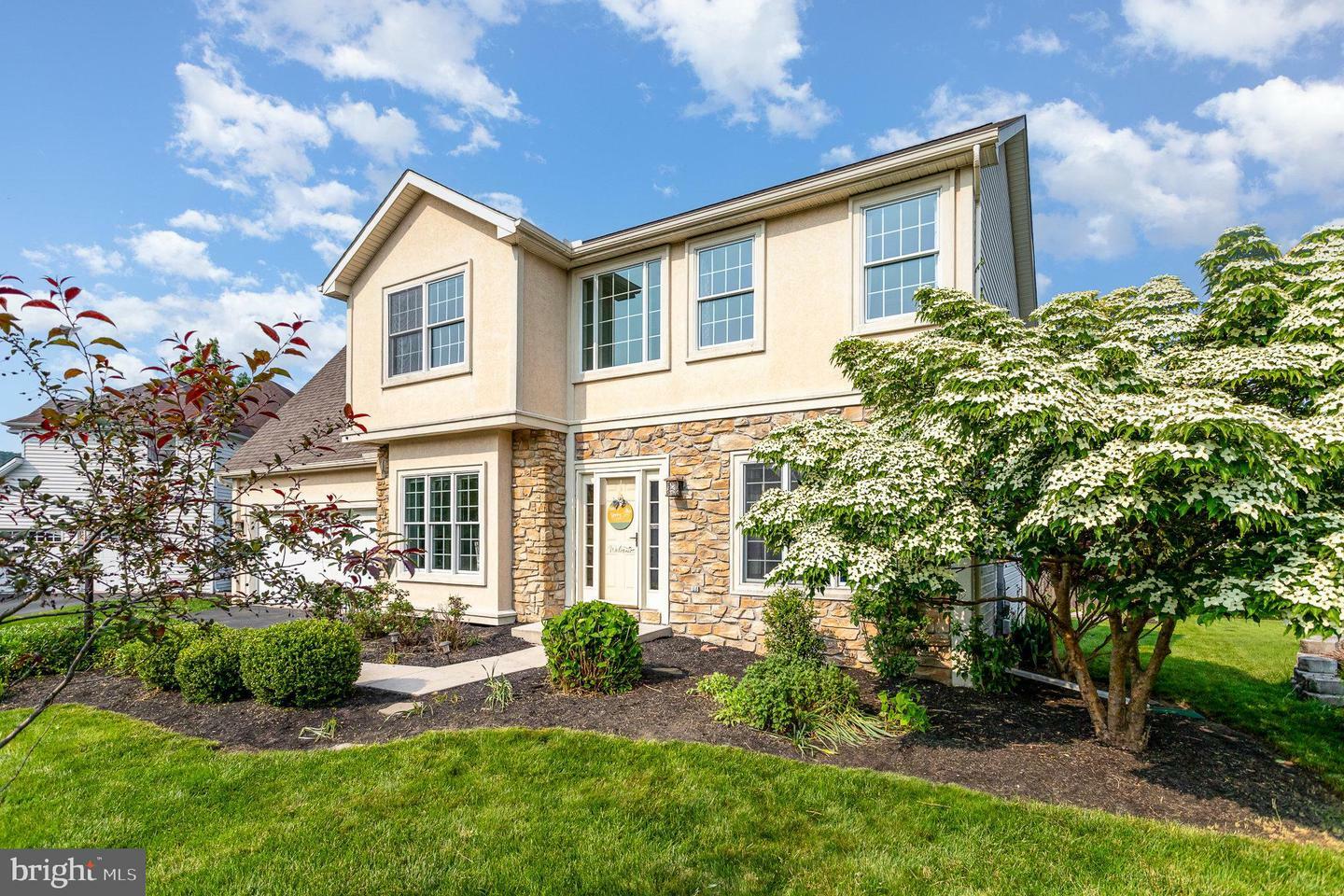 Property Photo: 2043 Covey Court PA 17110