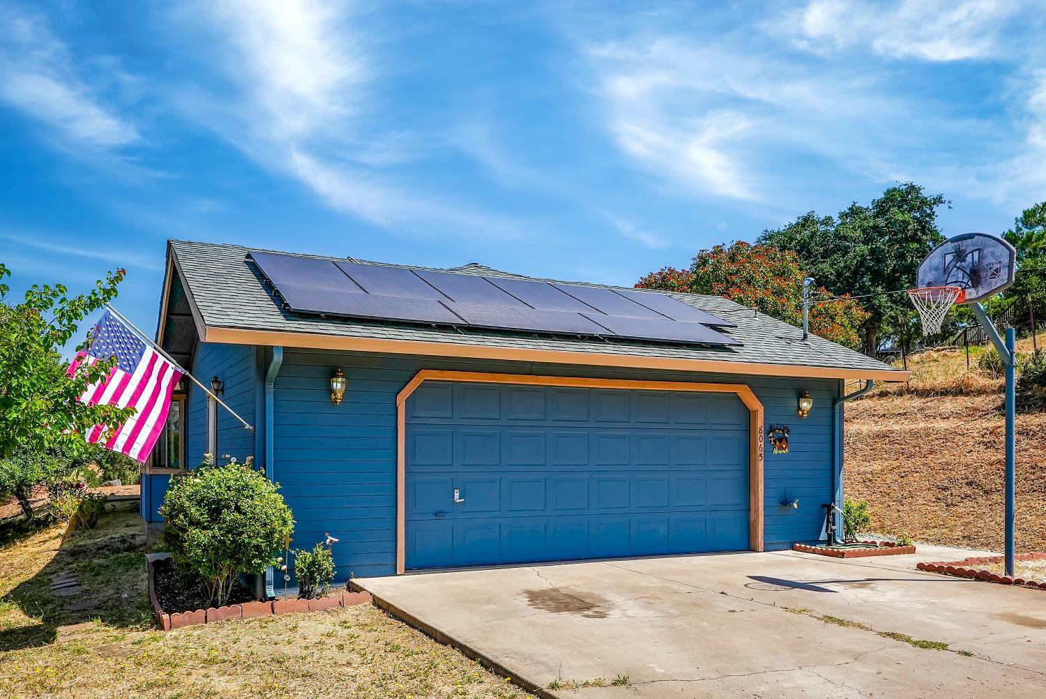 Property Photo: