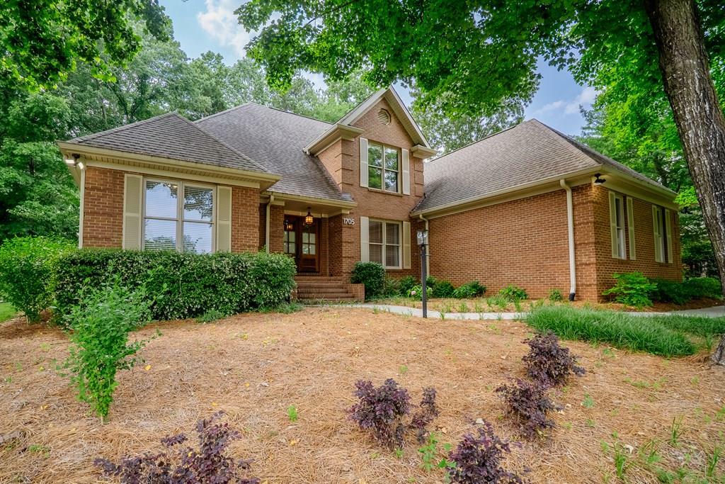 Property Photo: 1705 Wellington Drive GA 30720