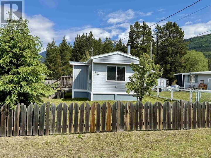 Property Photo: 970 Beaven Crescent BC V0E 2Z0