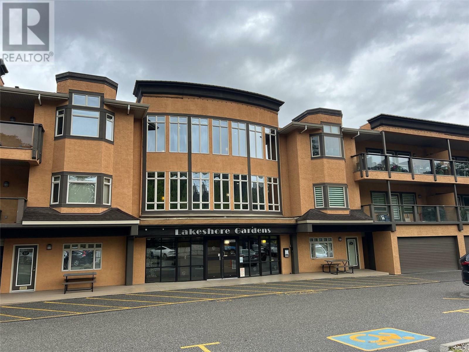 Property Photo: 3996 Beach Avenue 237 BC V0H 1X5