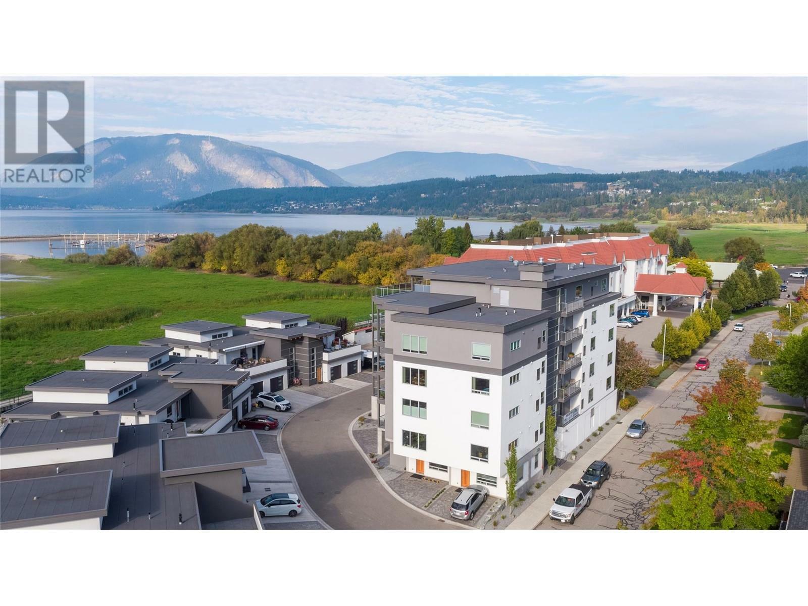 131 Harbourfront Drive Northeast 202  Salmon Arm BC V1E 0G4 photo