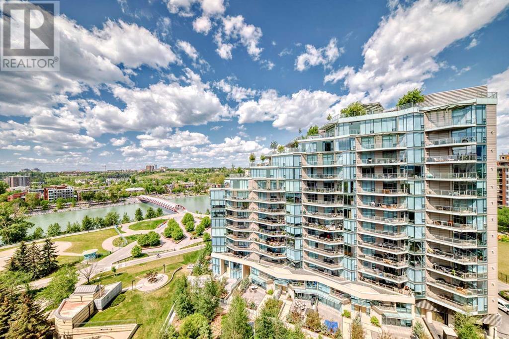 Property Photo: 730 2 Avenue Southwest AB T2P 1R8
