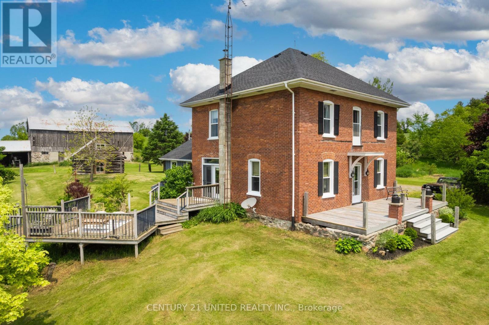 Property Photo: 398 Concession 11 East ON K0L 1Y0