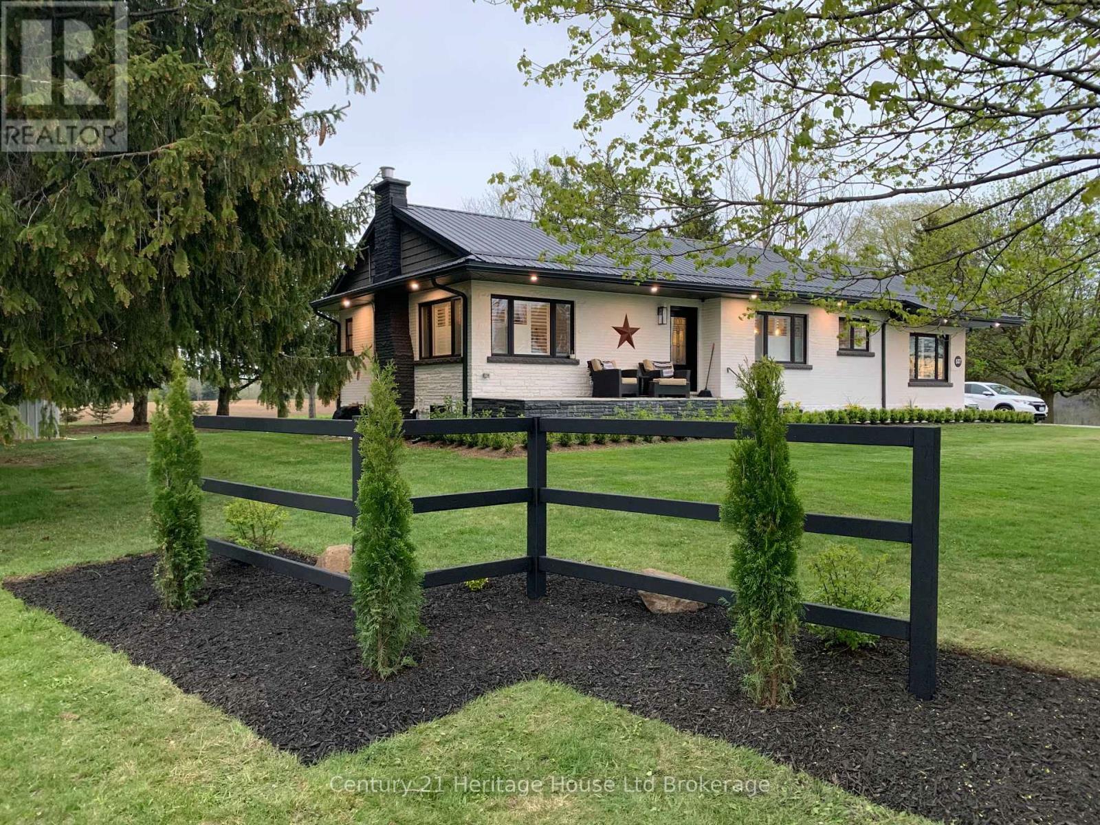 Property Photo: 537 Highway 3 ON N0J 1E0