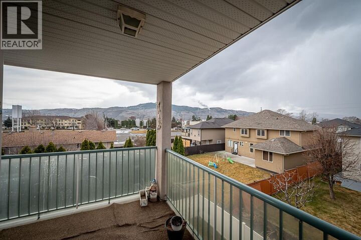 Property Photo: 860 Nicolani Drive 303 BC V2B 5B3