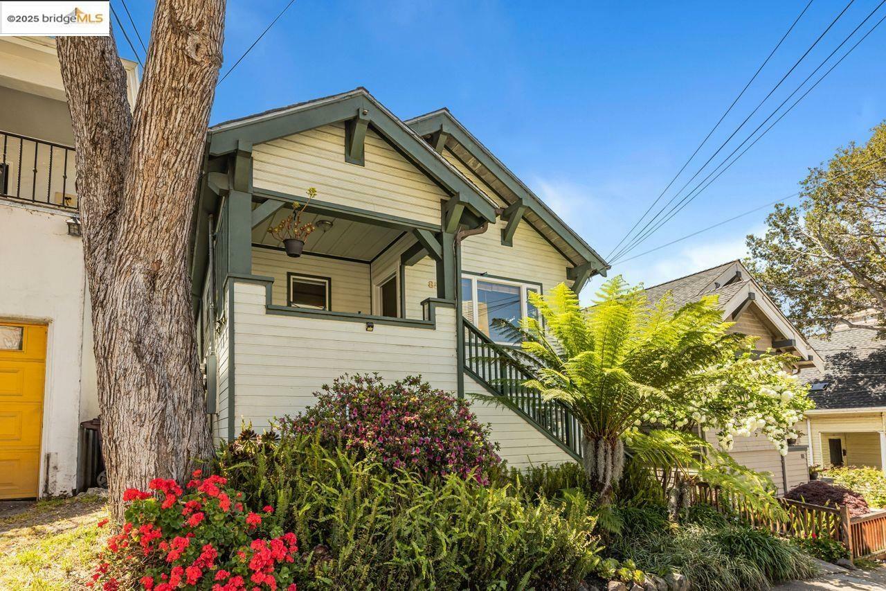 Property Photo: 85 Linda Ave CA 94611