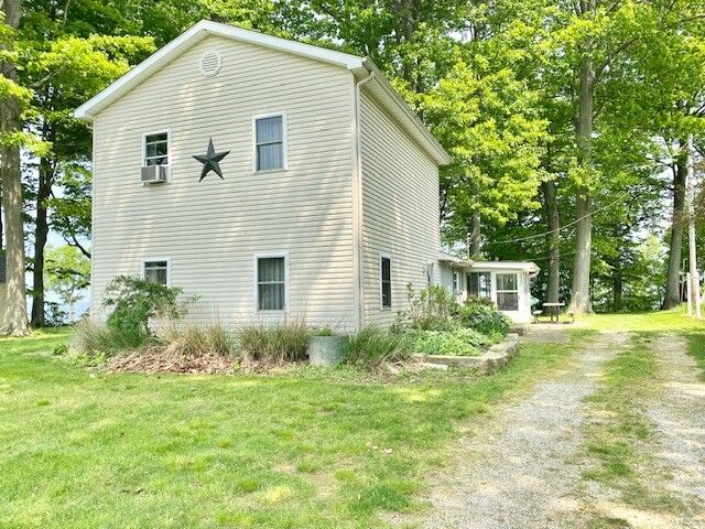 Property Photo:  10620 N Edgewood Drive  PA 16423 