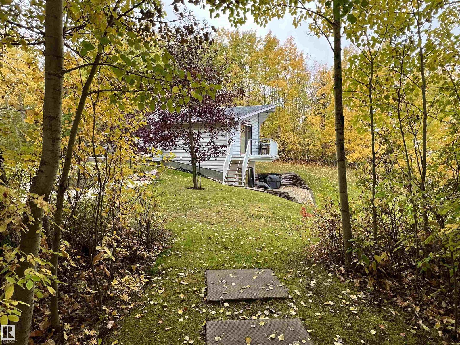 Property Photo: 2120 Twp Road 565 20 AB T0E 1V0