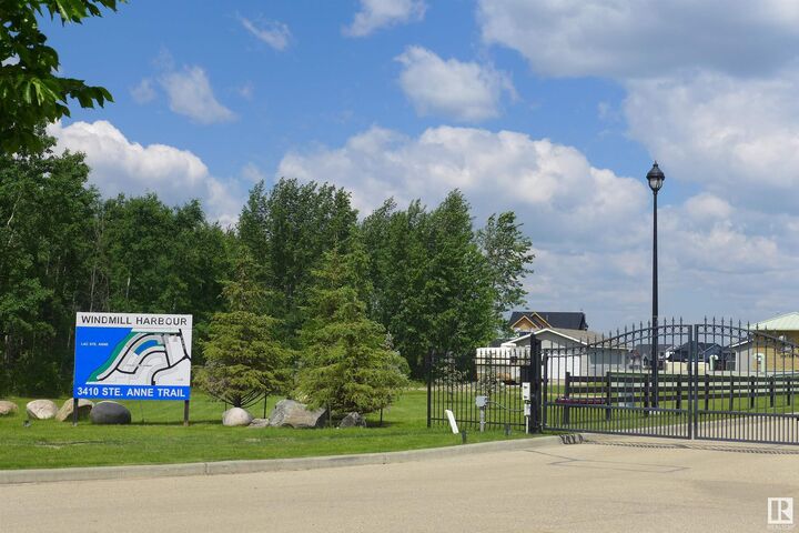 Property Photo: 5 3410 Ste Anne Trail AB T0E 0A1