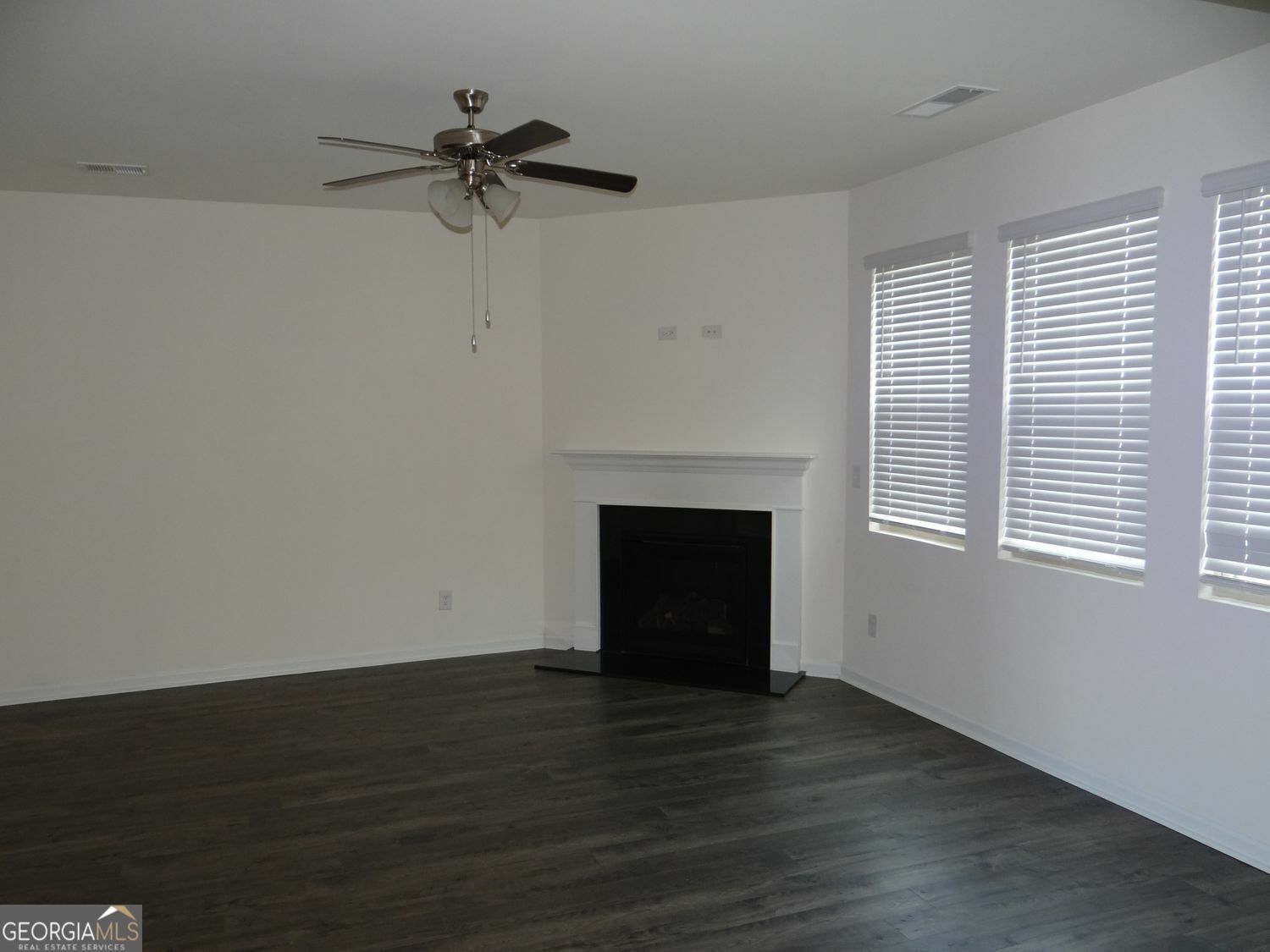 Property Photo: 3473 Hawthorn Farm Boulevard GA 30052