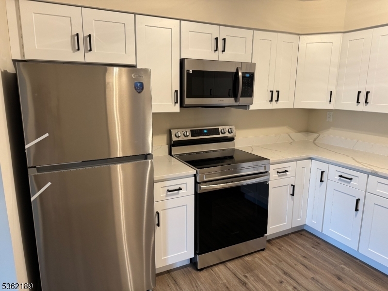 Property Photo: 69 Farm Rd N NJ 08844