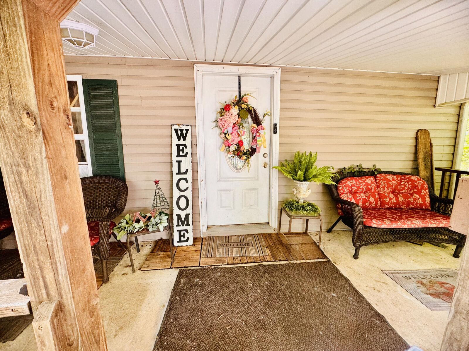 Property Photo:  1155 W Highway 1376  KY 40729 
