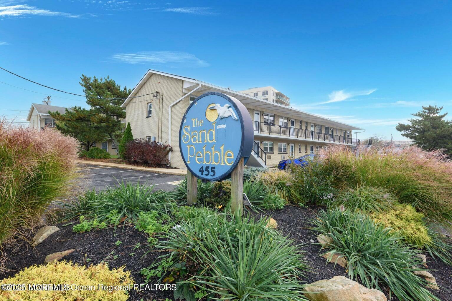 Property Photo:  455 Ocean Boulevard 16  NJ 07740 