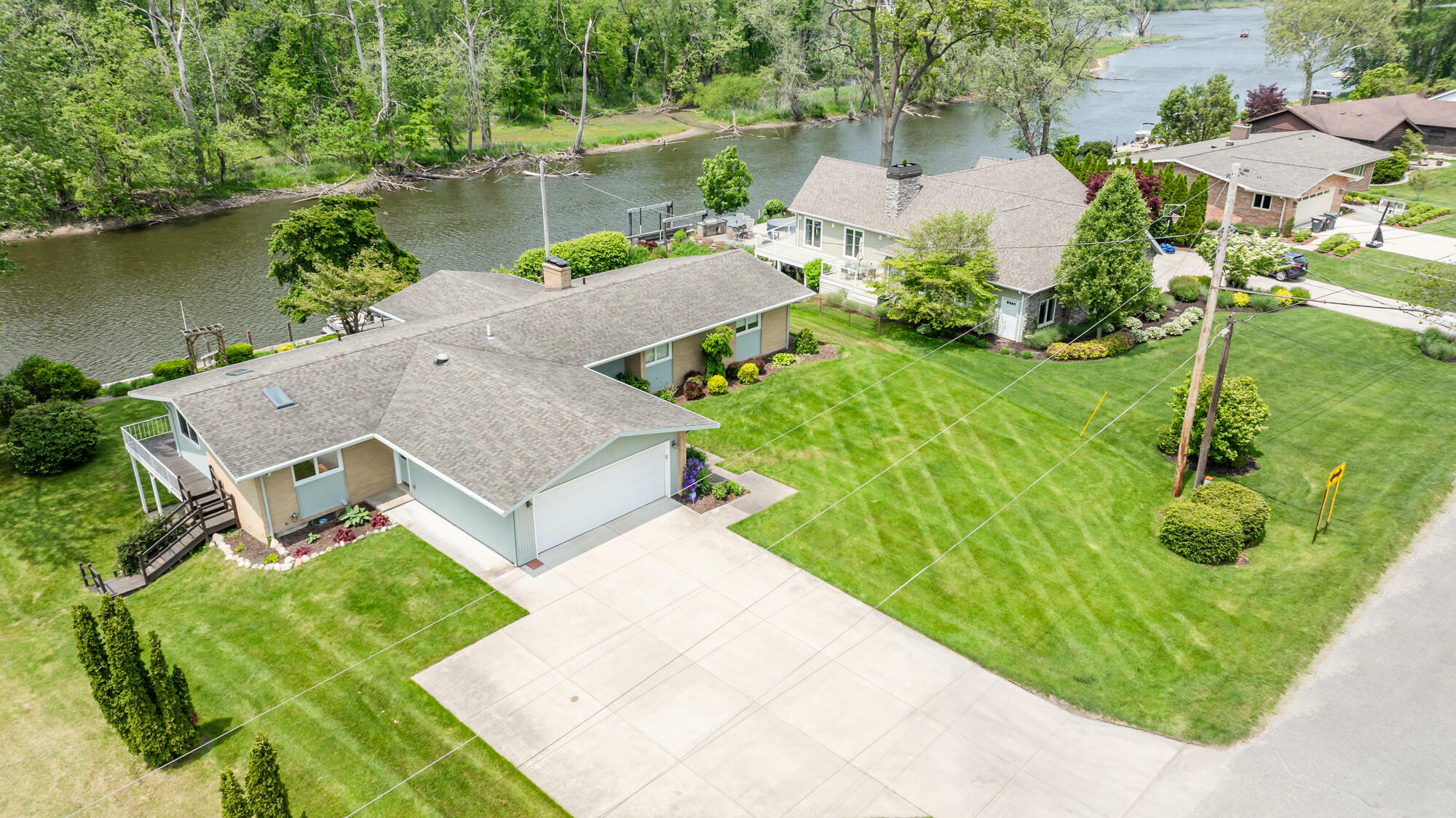 Property Photo: 2310 Riverbend Drive MI 49022