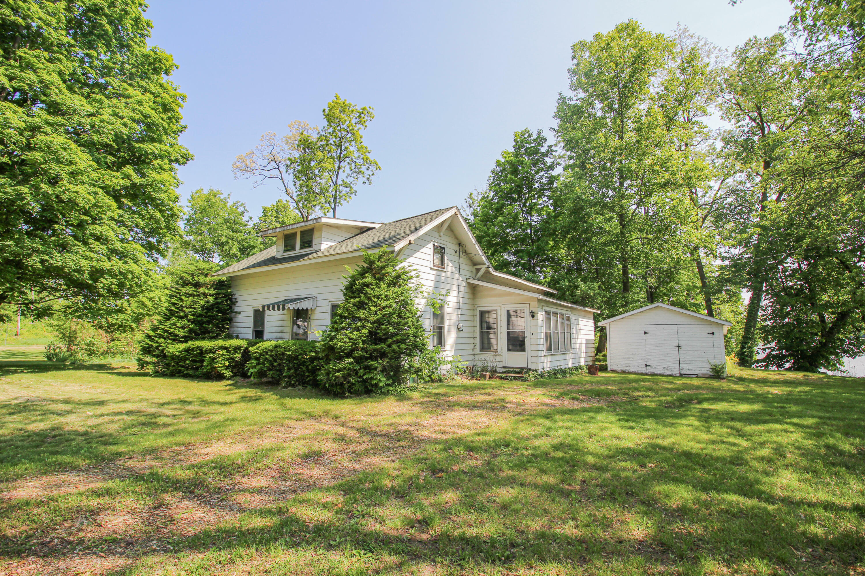 Property Photo: 303 Spring Street MI 49042